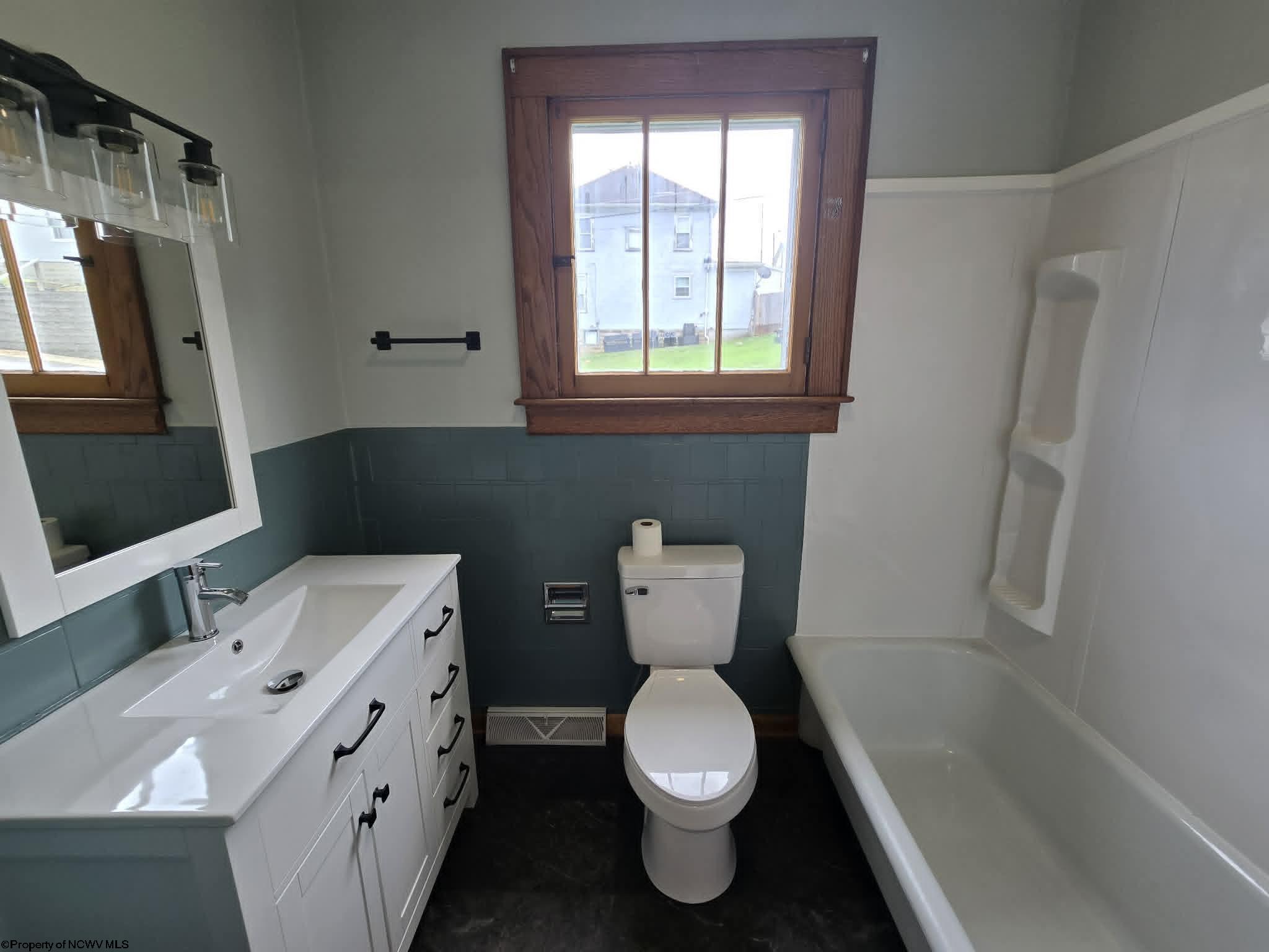 Gallery Image 14