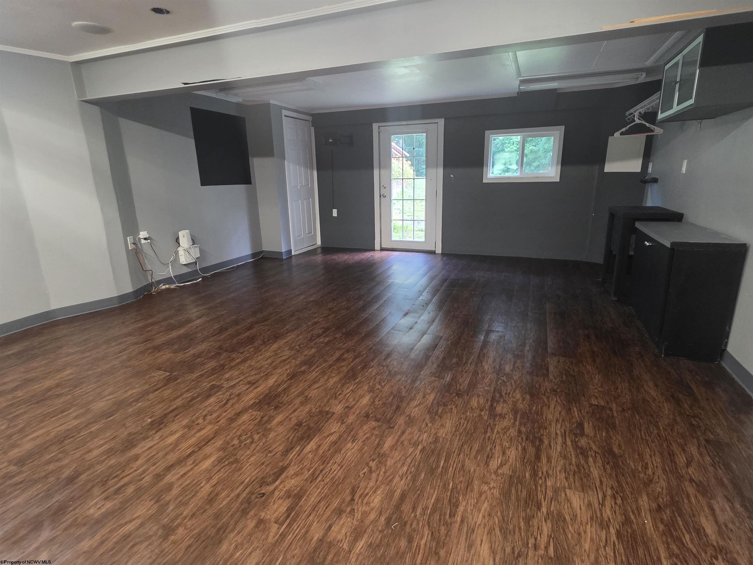 Gallery Image 18