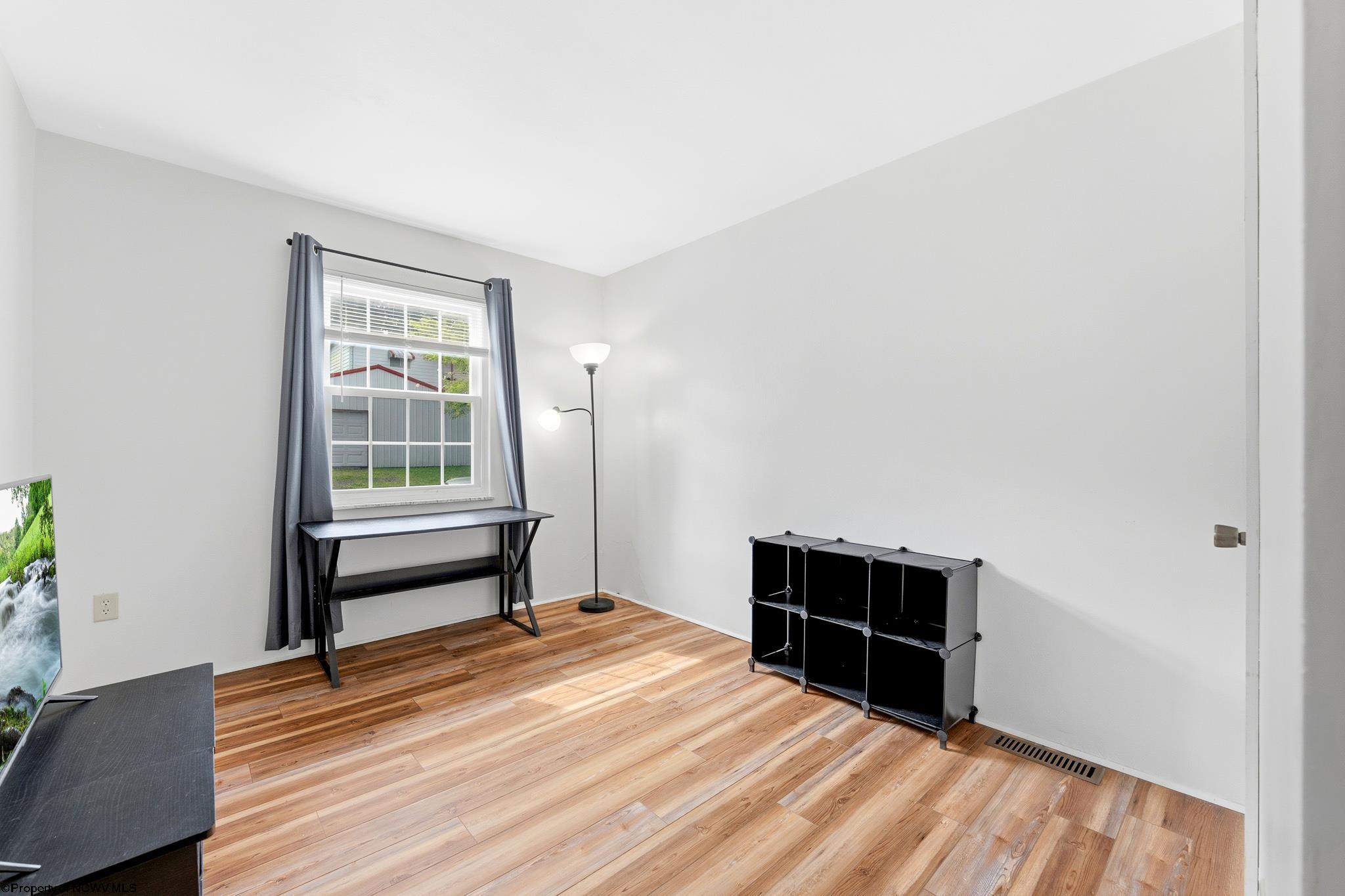 Gallery Image 19
