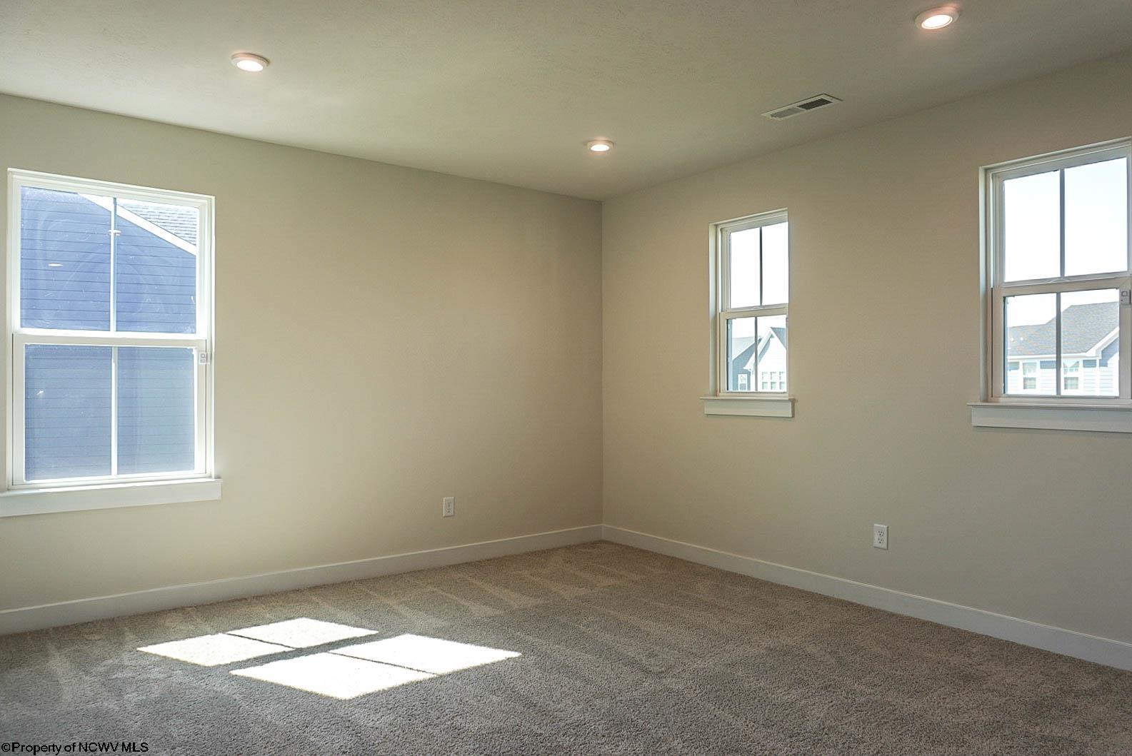 Gallery Image 37