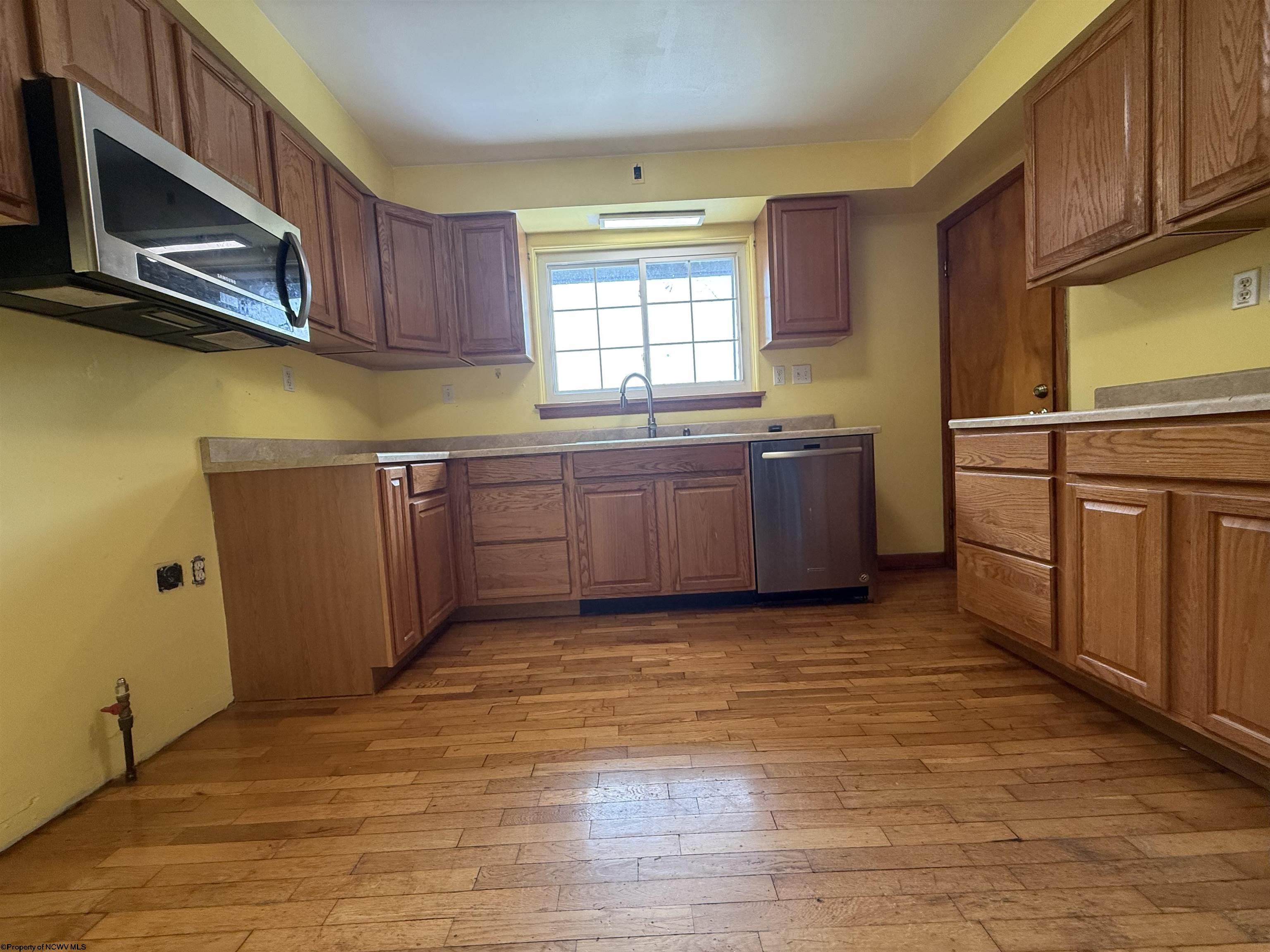Gallery Image 17
