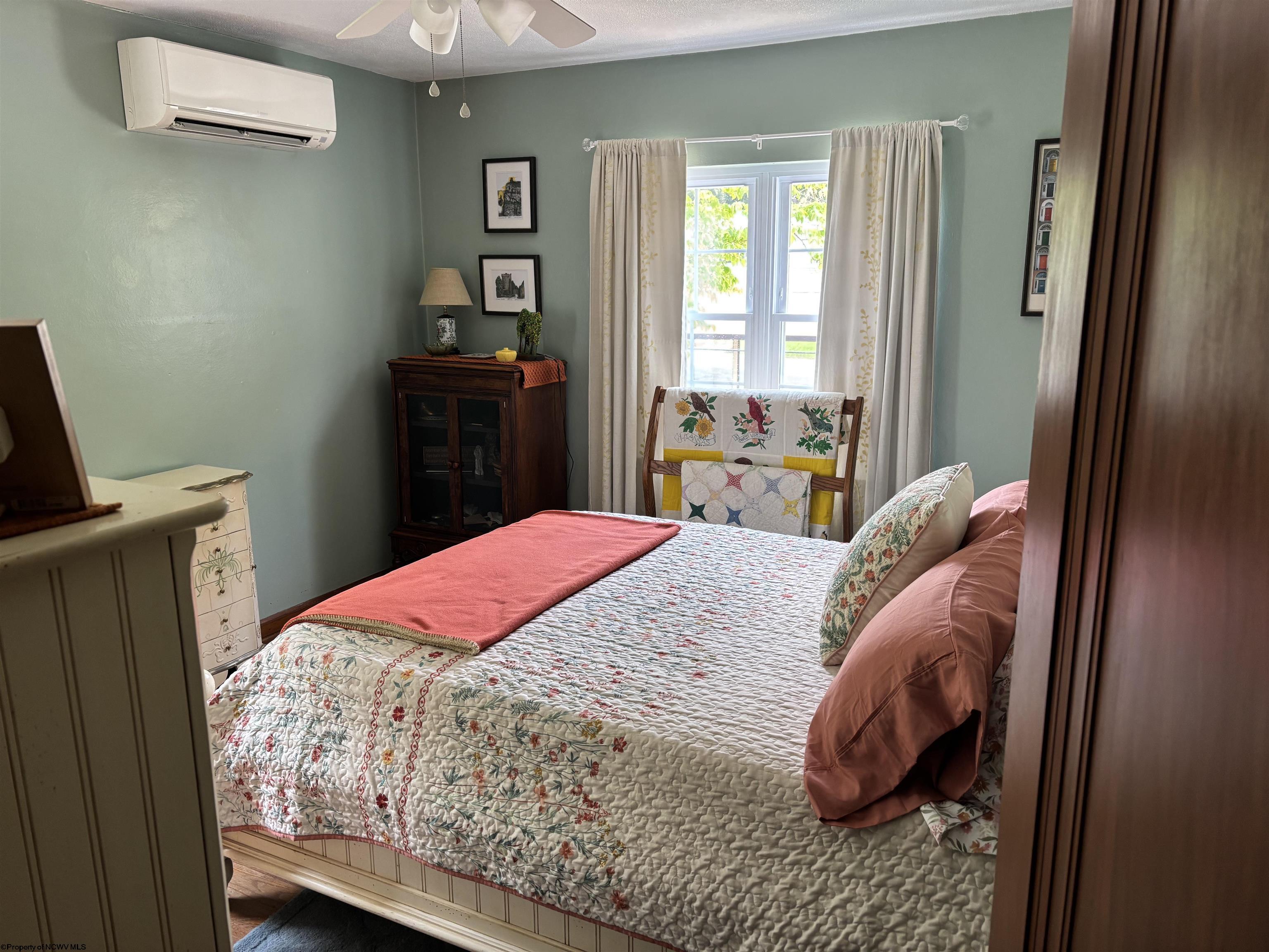 Gallery Image 16