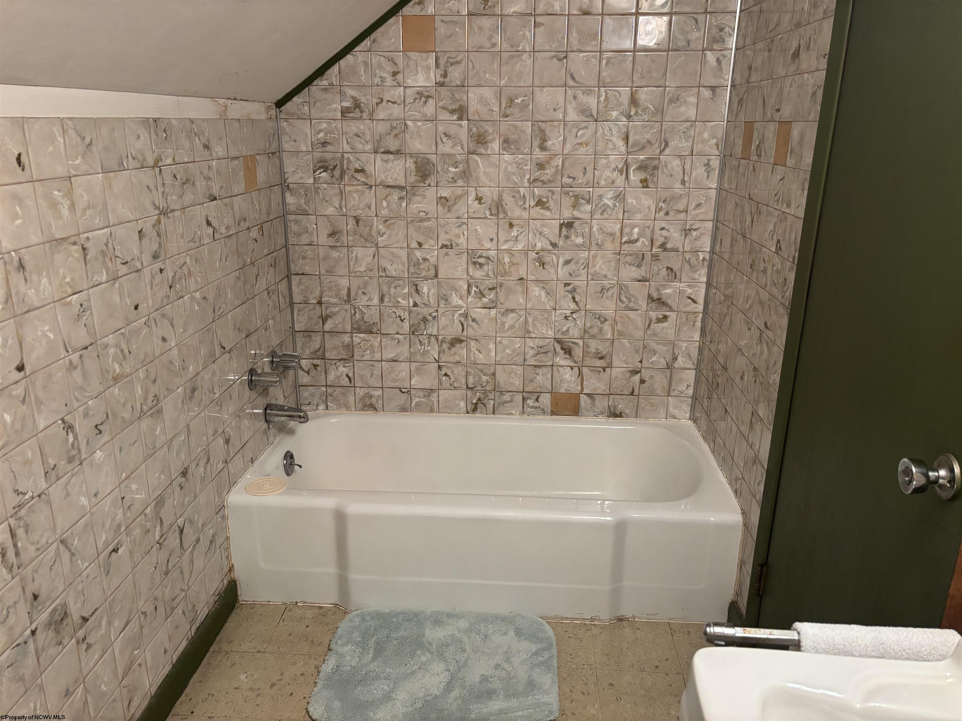 Gallery Image 25
