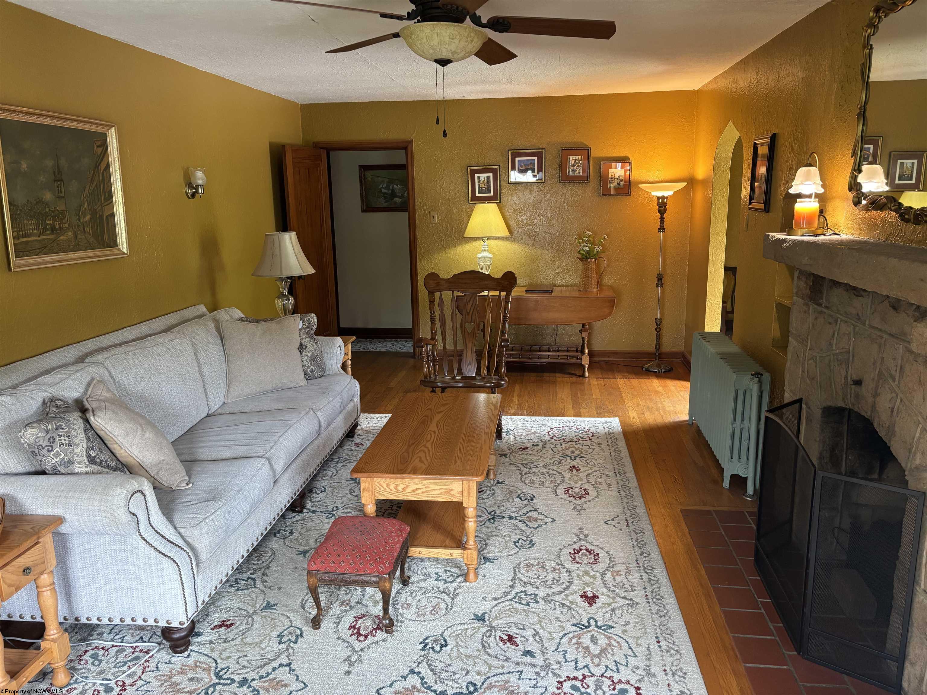 Gallery Image 9