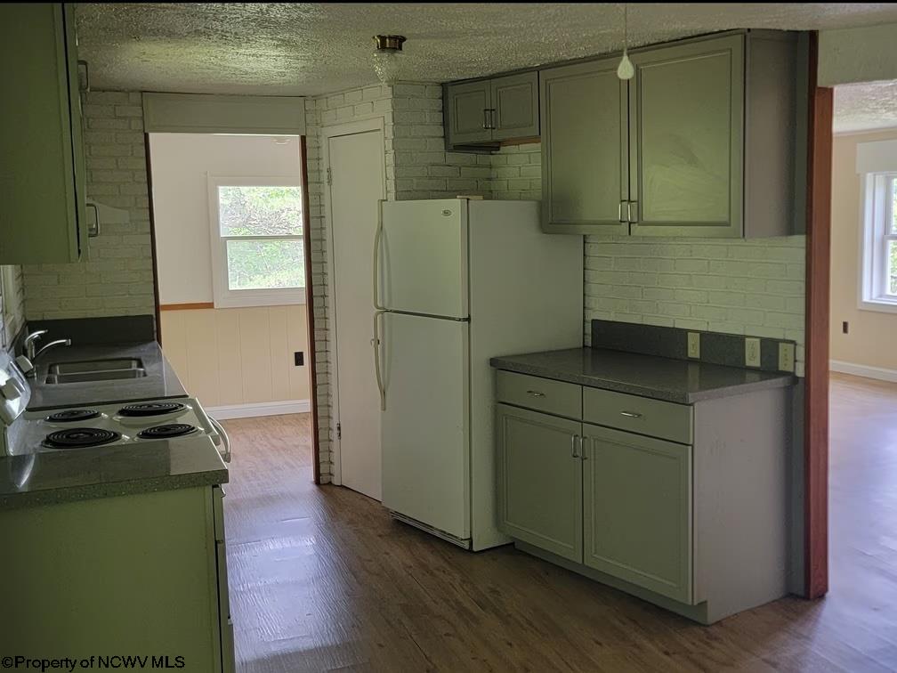 Gallery Image 18