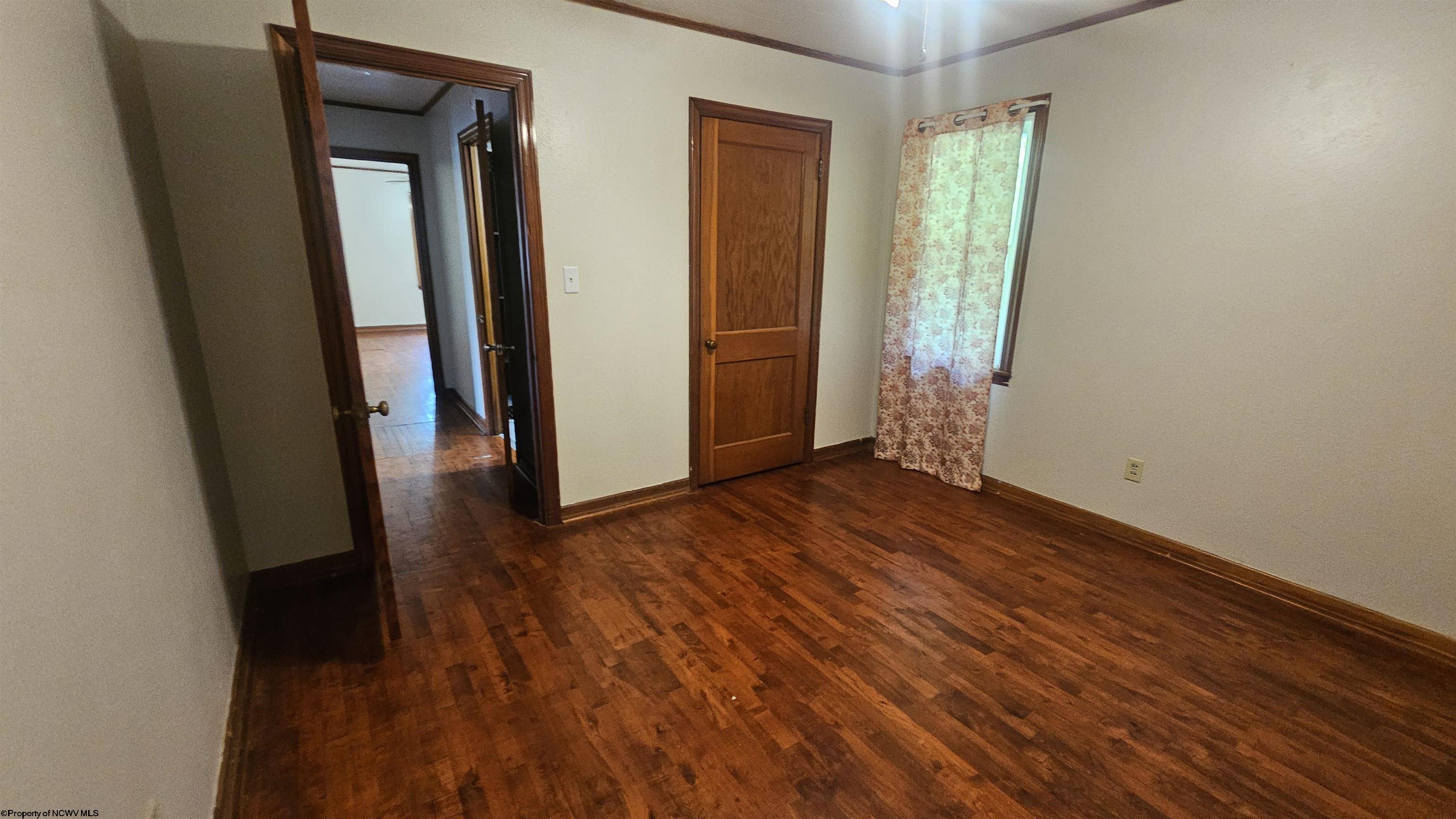 Gallery Image 17