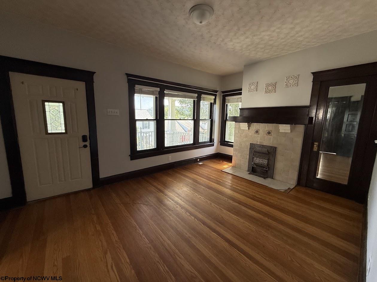Gallery Image 16