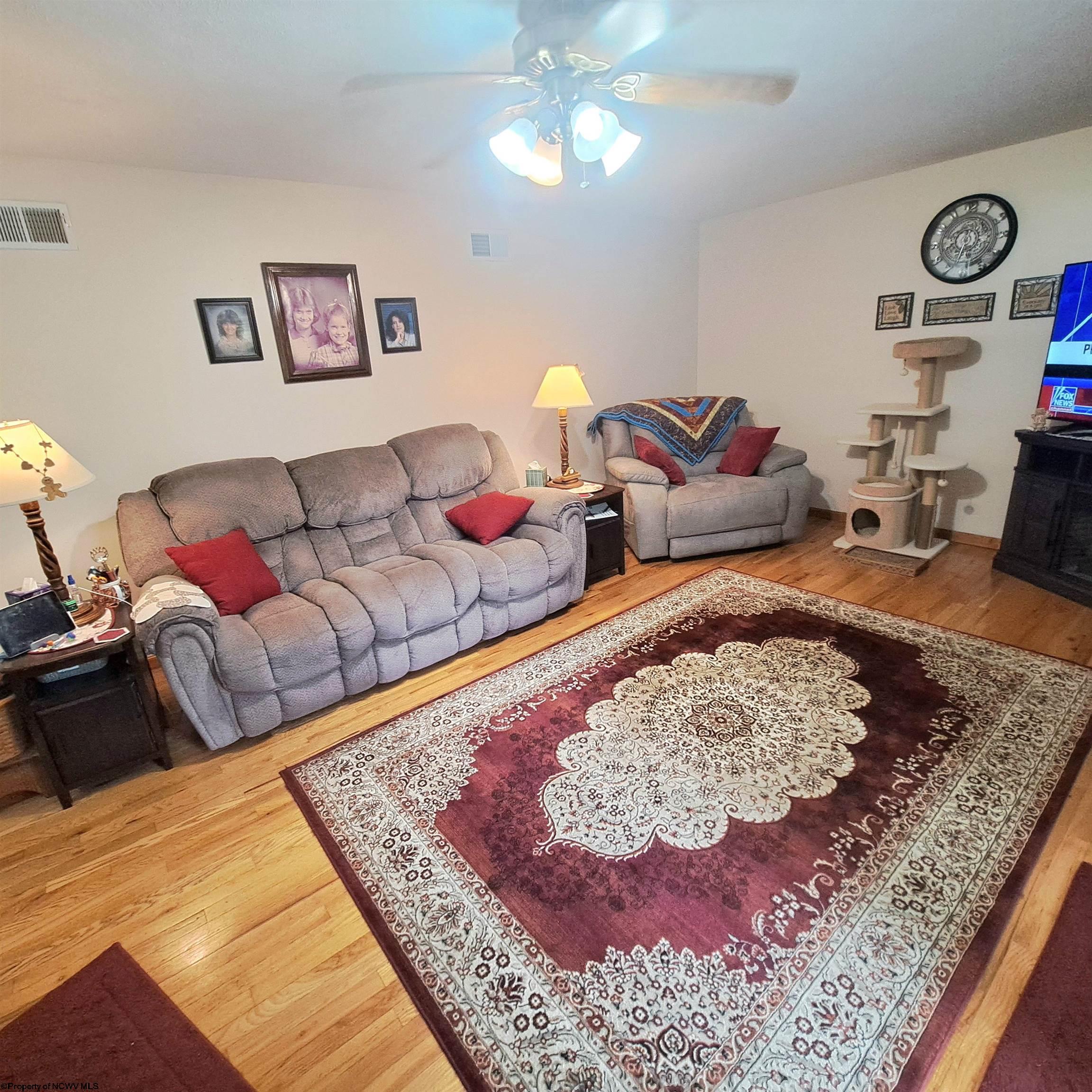 Gallery Image 32