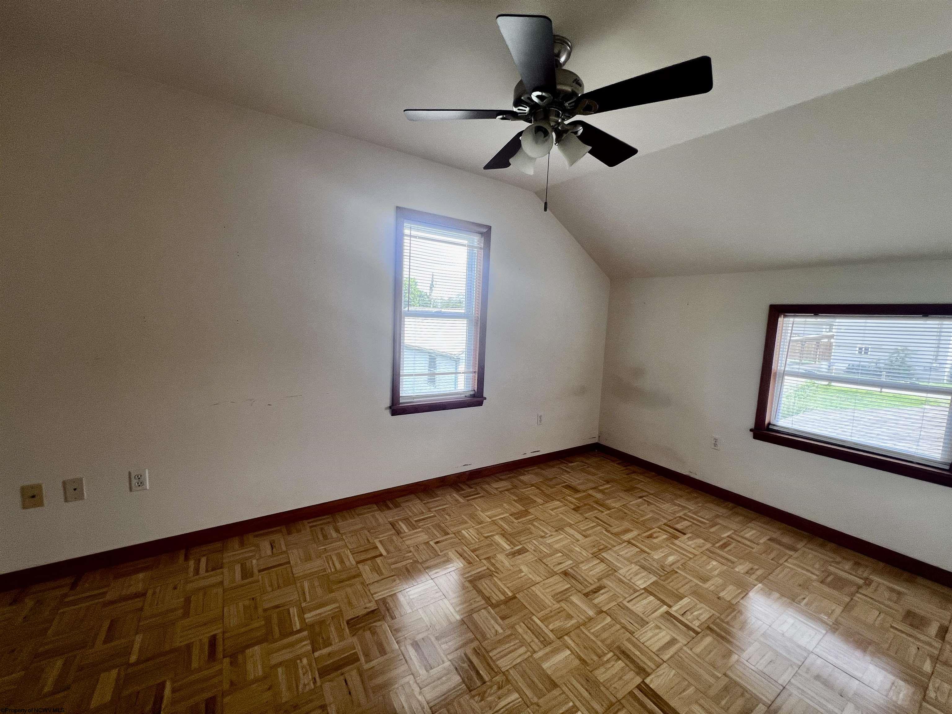 Gallery Image 19