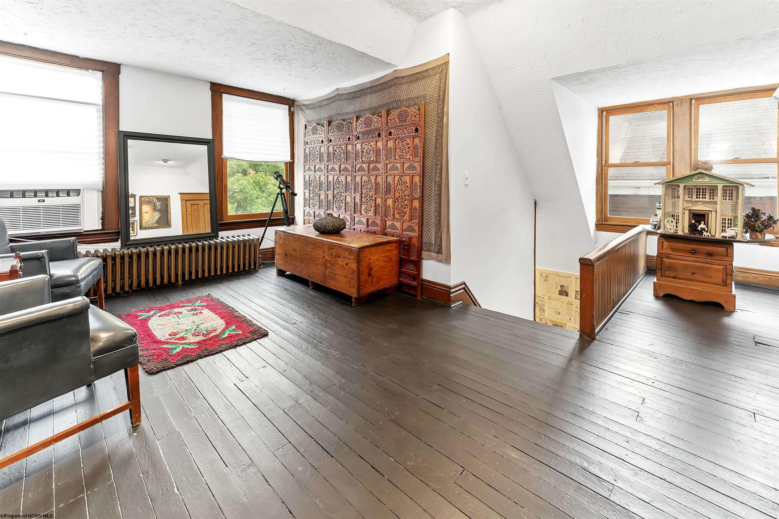 Gallery Image 36