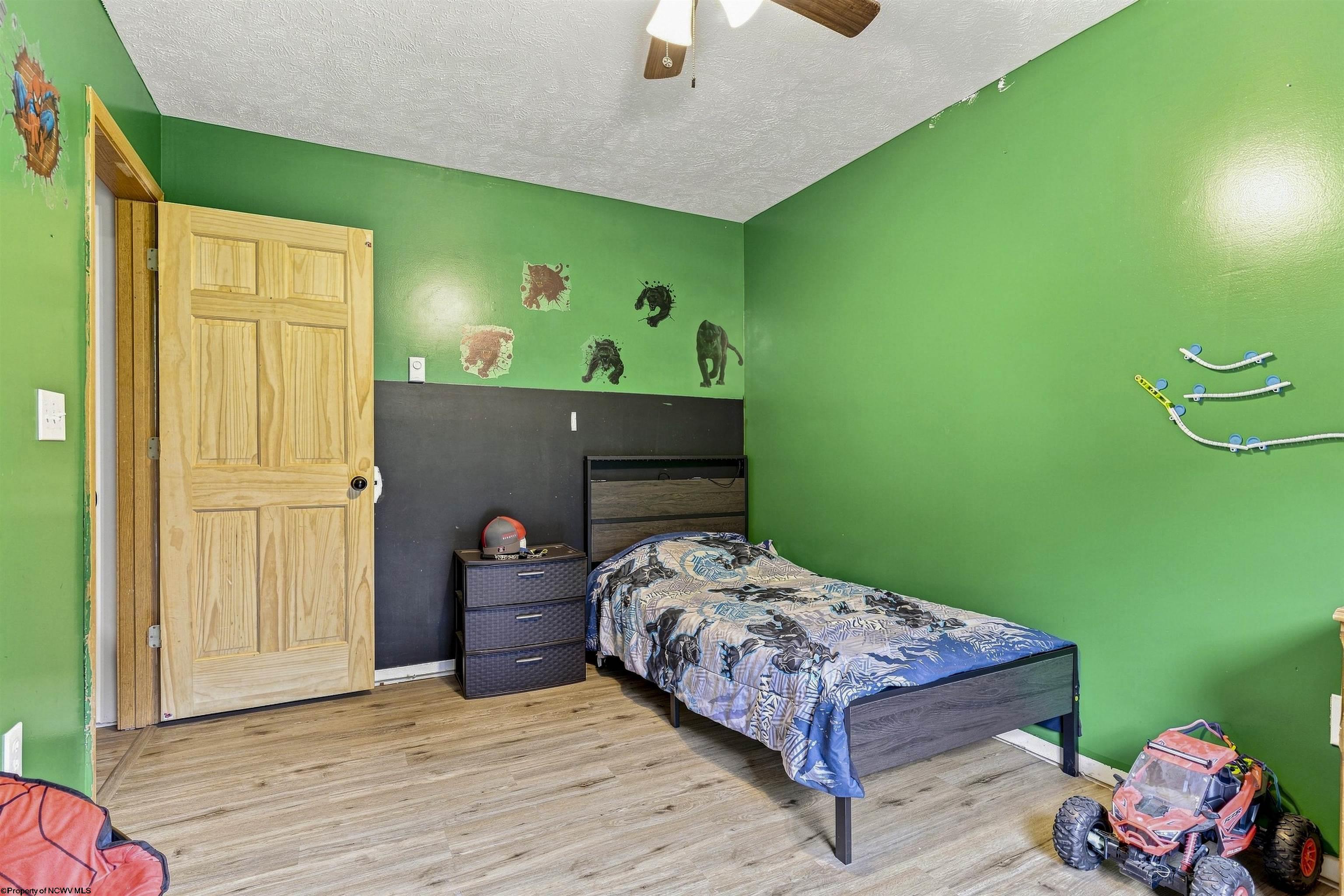 Gallery Image 19