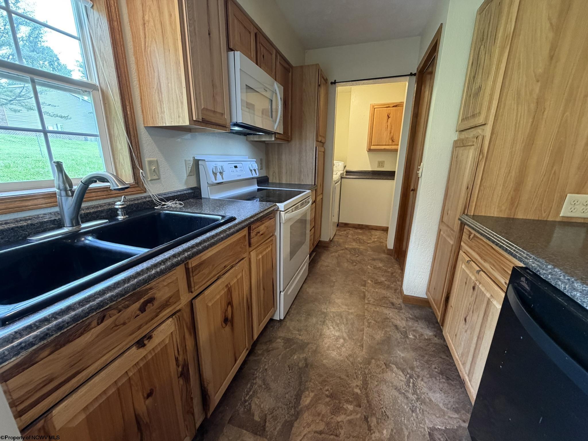 Gallery Image 14