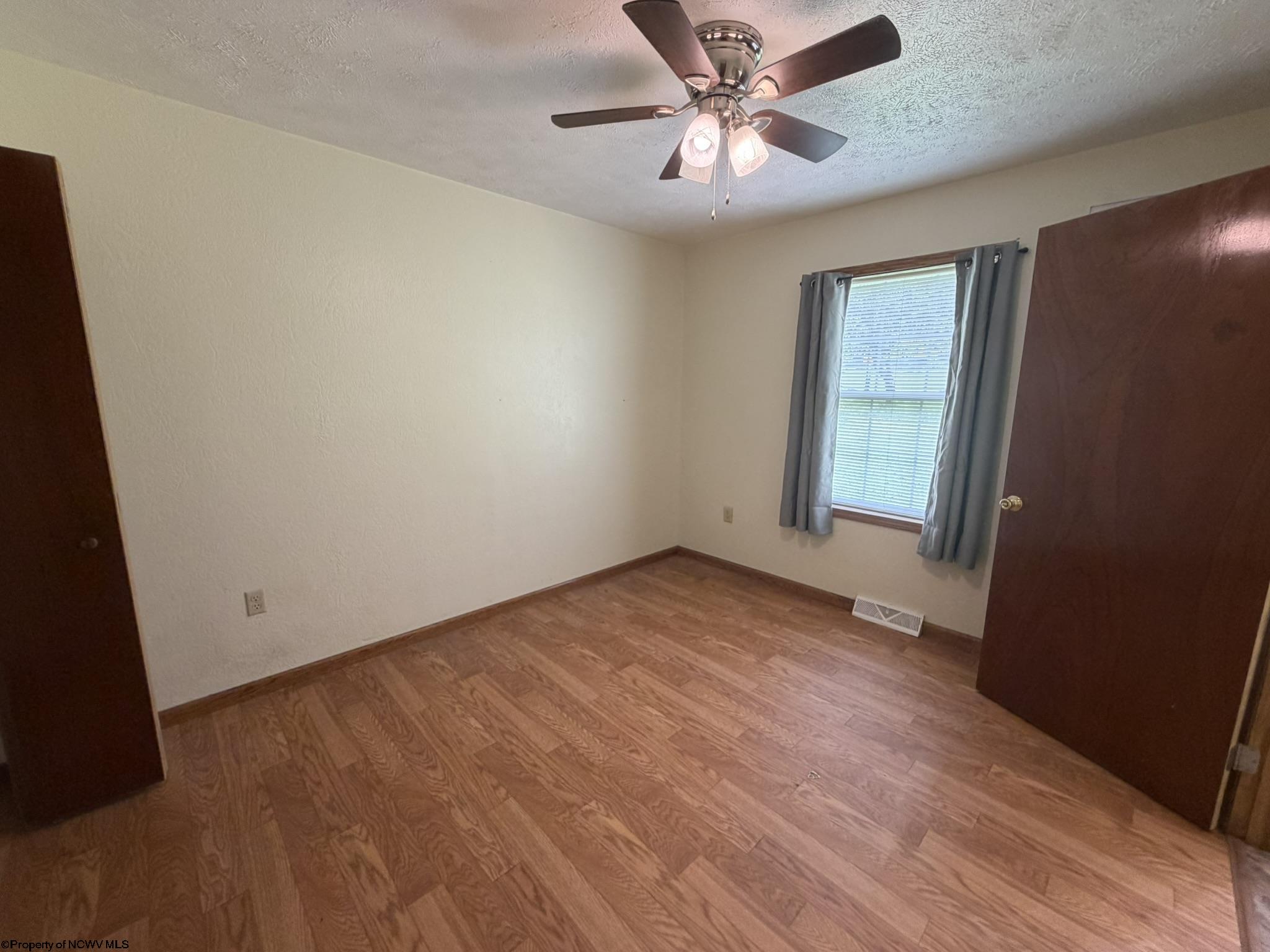 Gallery Image 25