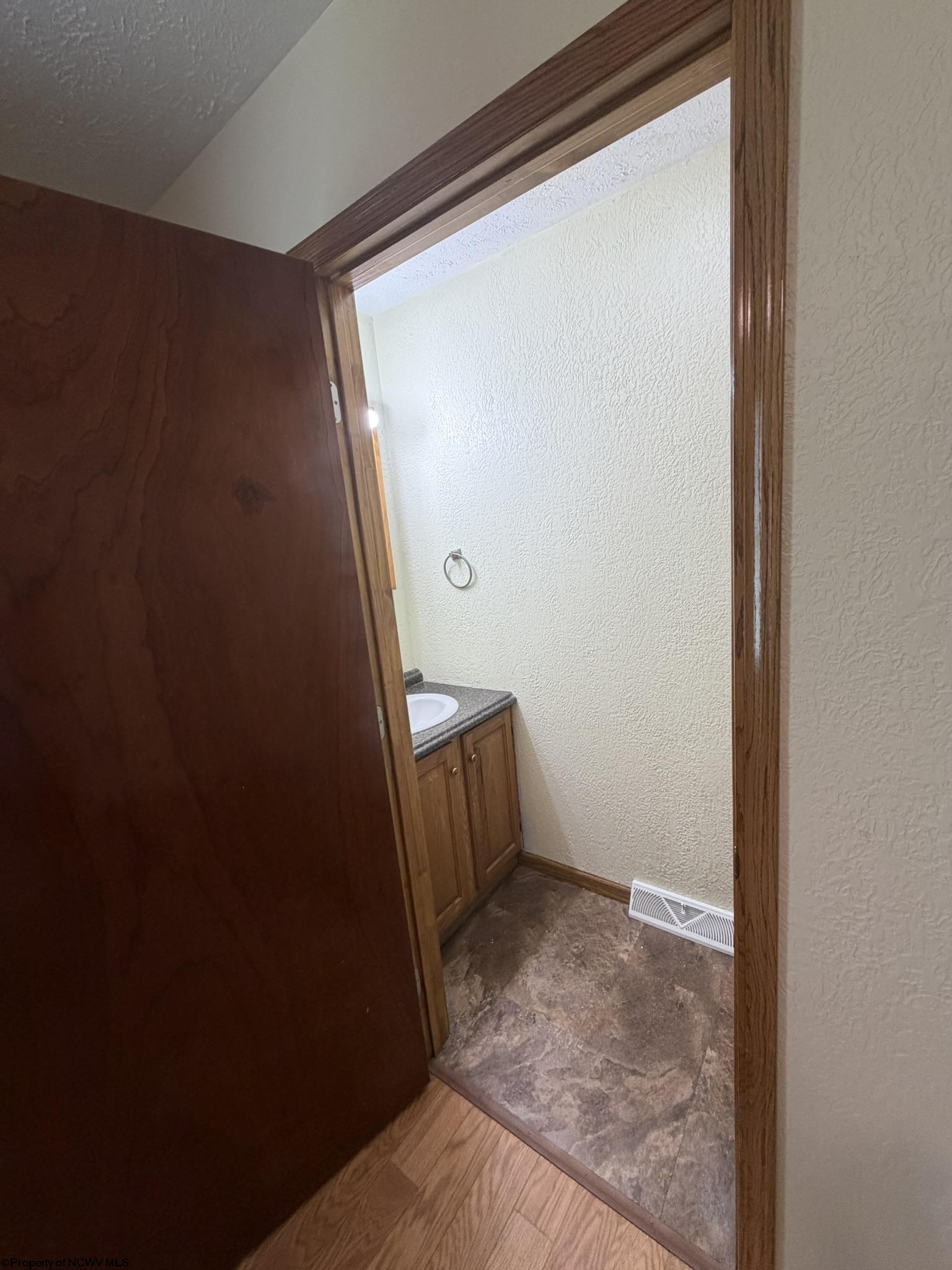 Gallery Image 29