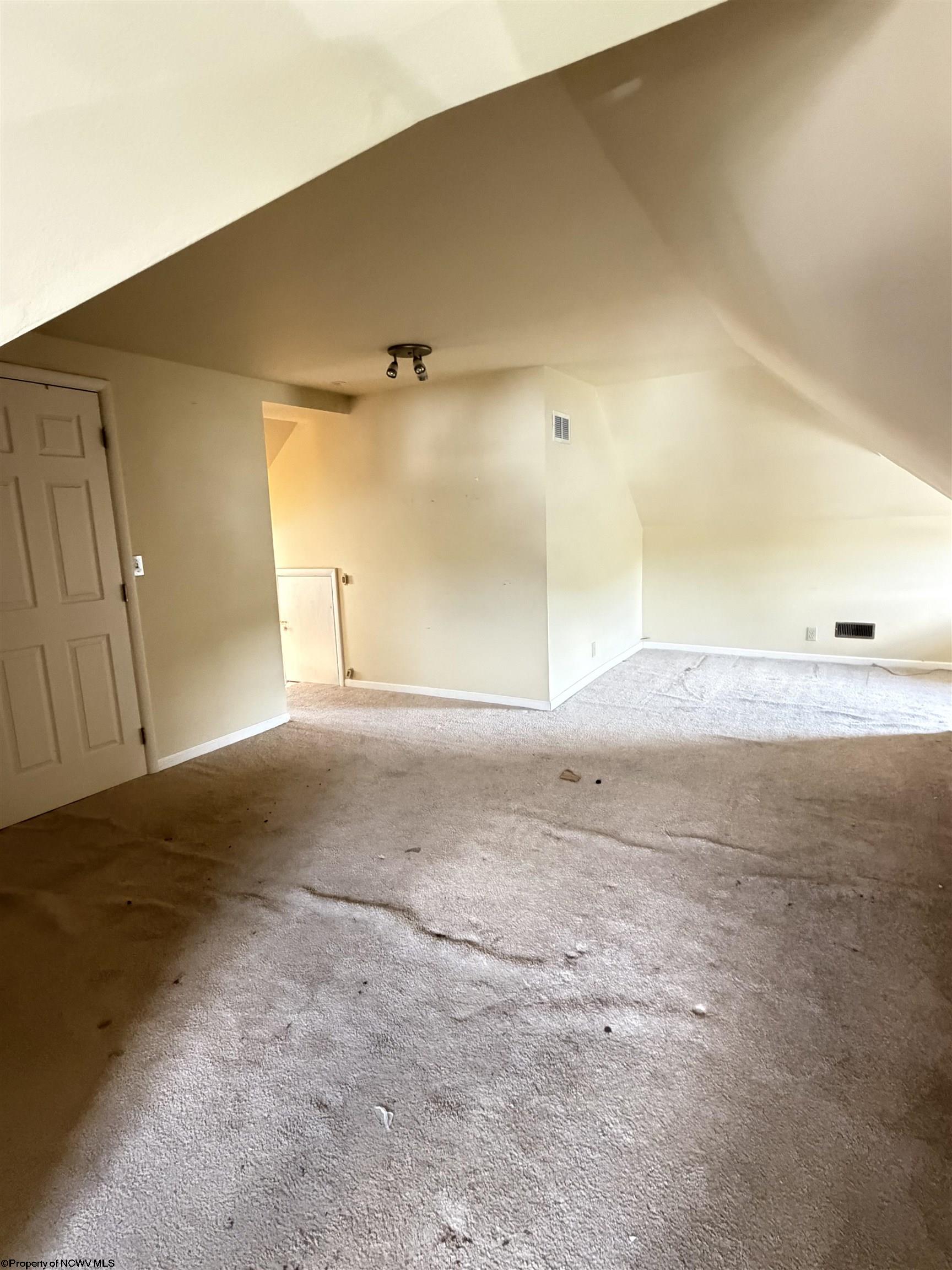 Gallery Image 34
