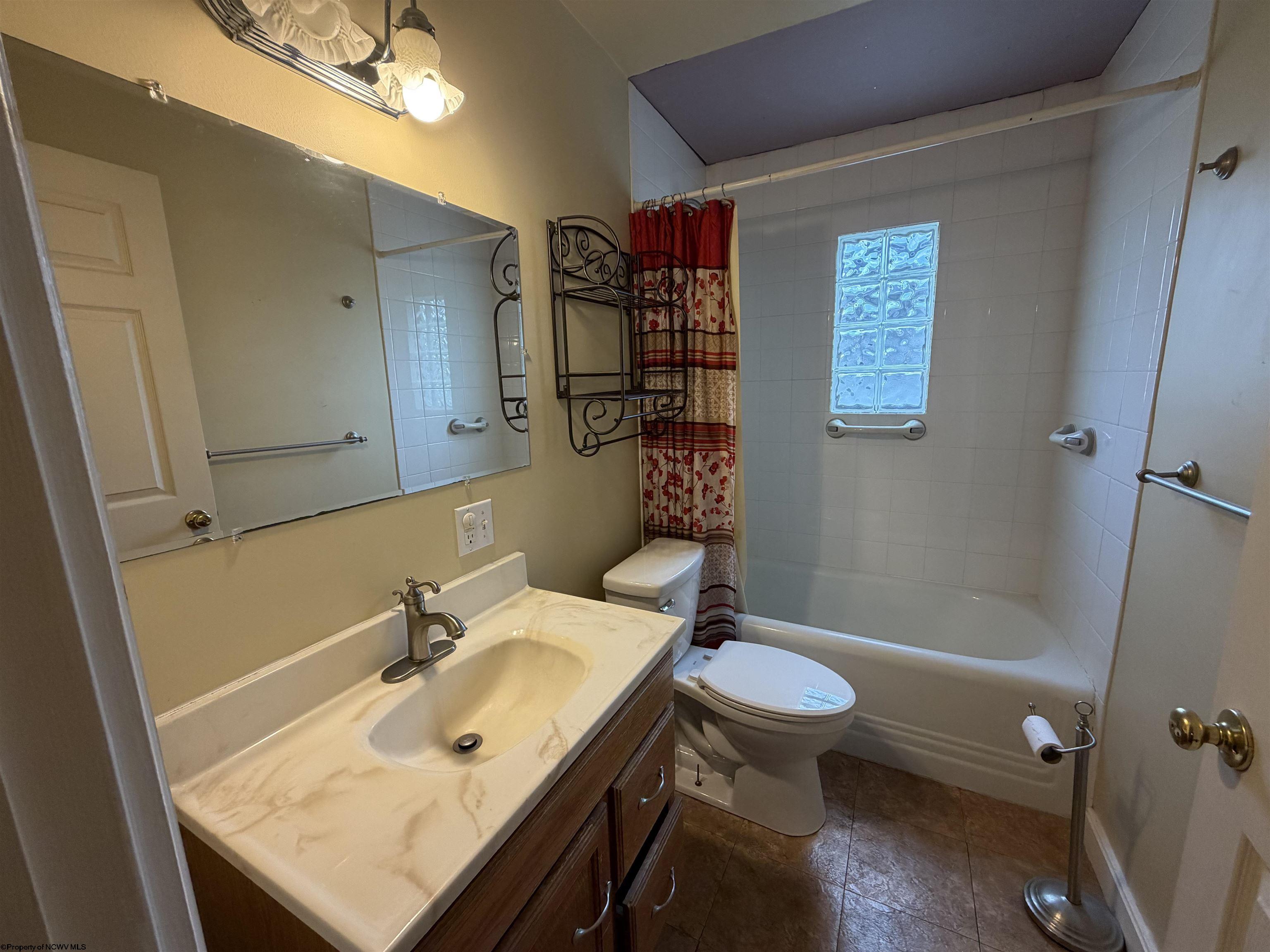 Gallery Image 8