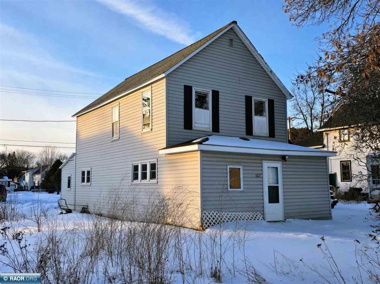 1621 6th Ave E, Hibbing, MN 55746 Listing Photo  2