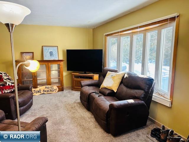 4858 Vermilion Trail