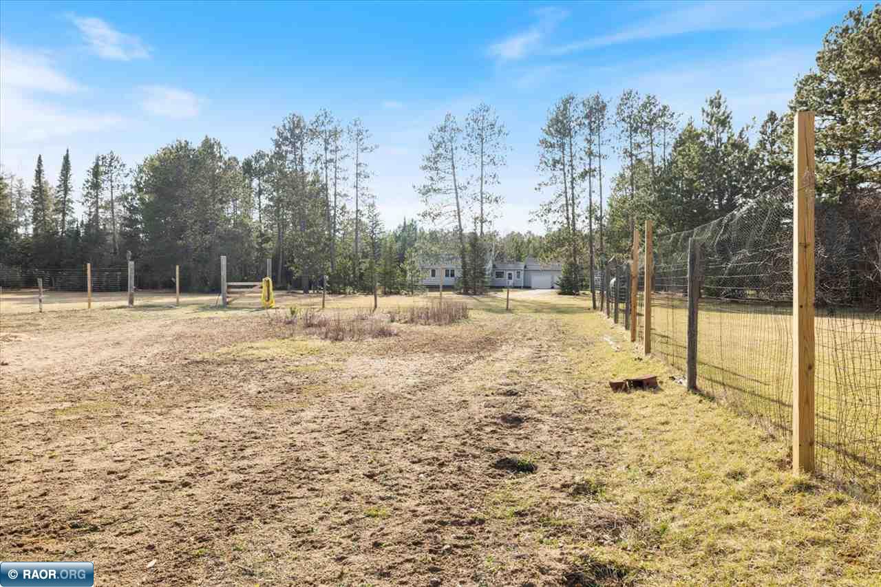 4858 Vermilion Trail