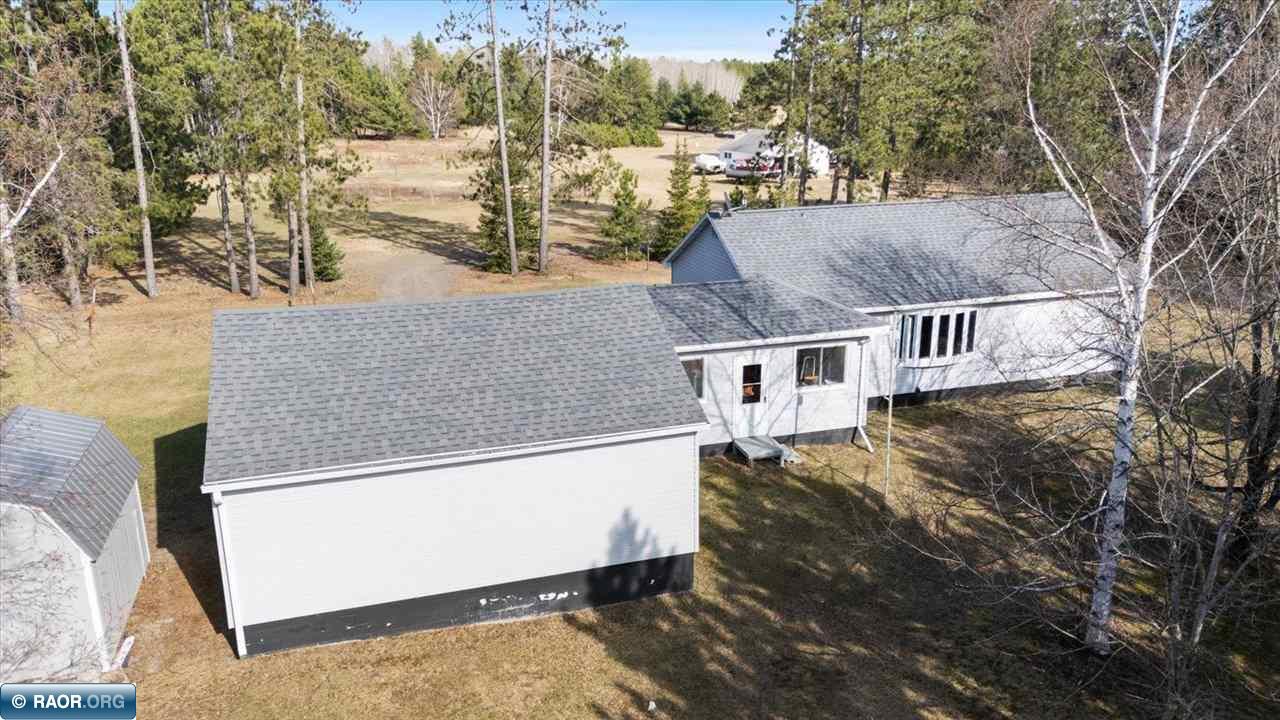 4858 Vermilion Trail