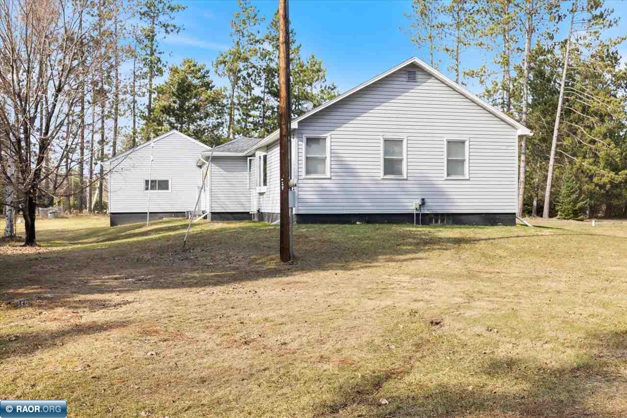 4858 Vermilion Trail