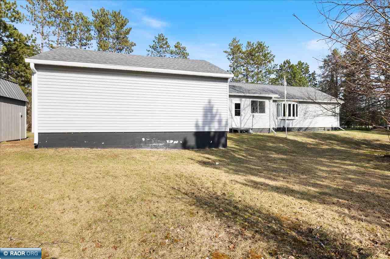 4858 Vermilion Trail