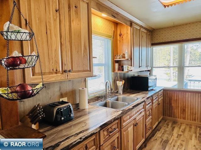 4858 Vermilion Trail