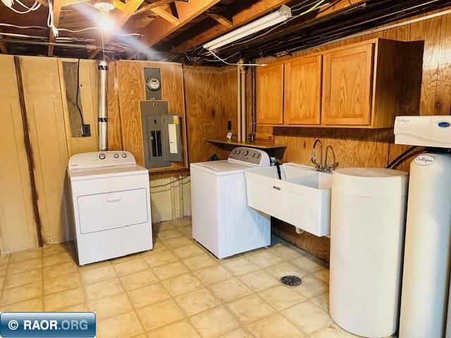 1102 S 12th St.