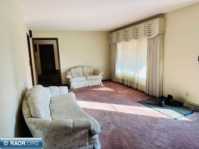 1102 S 12th St.