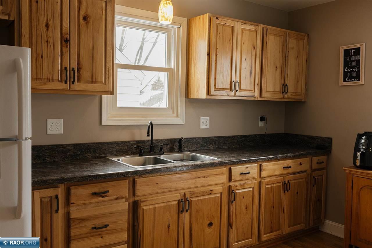 1125 Minnesota St, Hibbing, MN 55746-0000 Listing Photo  9