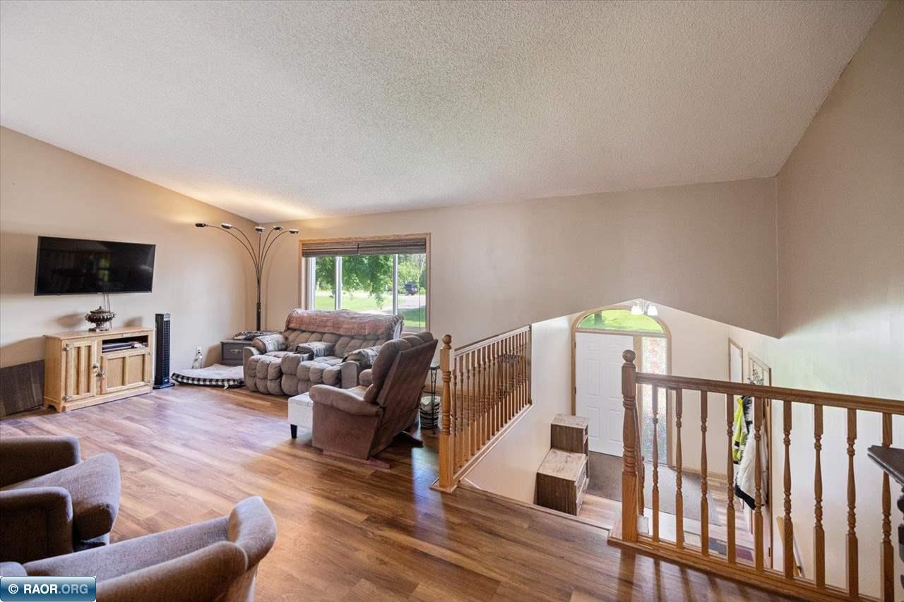428 Riverview, Monticello, MN 55320-000 Listing Photo  10