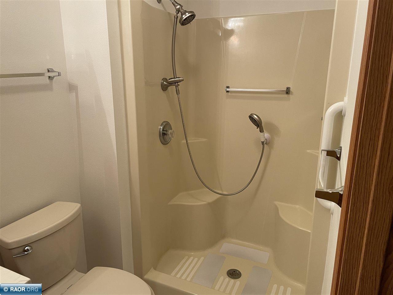 2516 21st Ave. E, Hibbing, MN 55746 Listing Photo  4