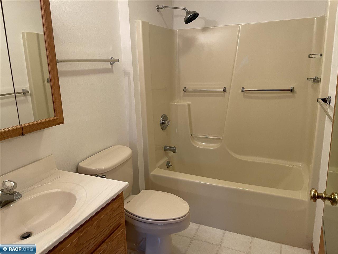 2516 21st Ave. E, Hibbing, MN 55746 Listing Photo  7