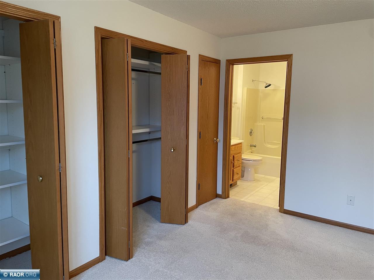 2516 21st Ave. E, Hibbing, MN 55746 Listing Photo  8
