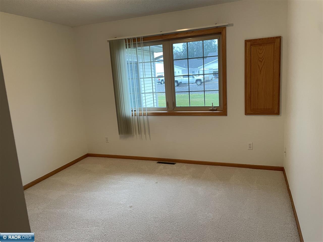 2516 21st Ave. E, Hibbing, MN 55746 Listing Photo  9