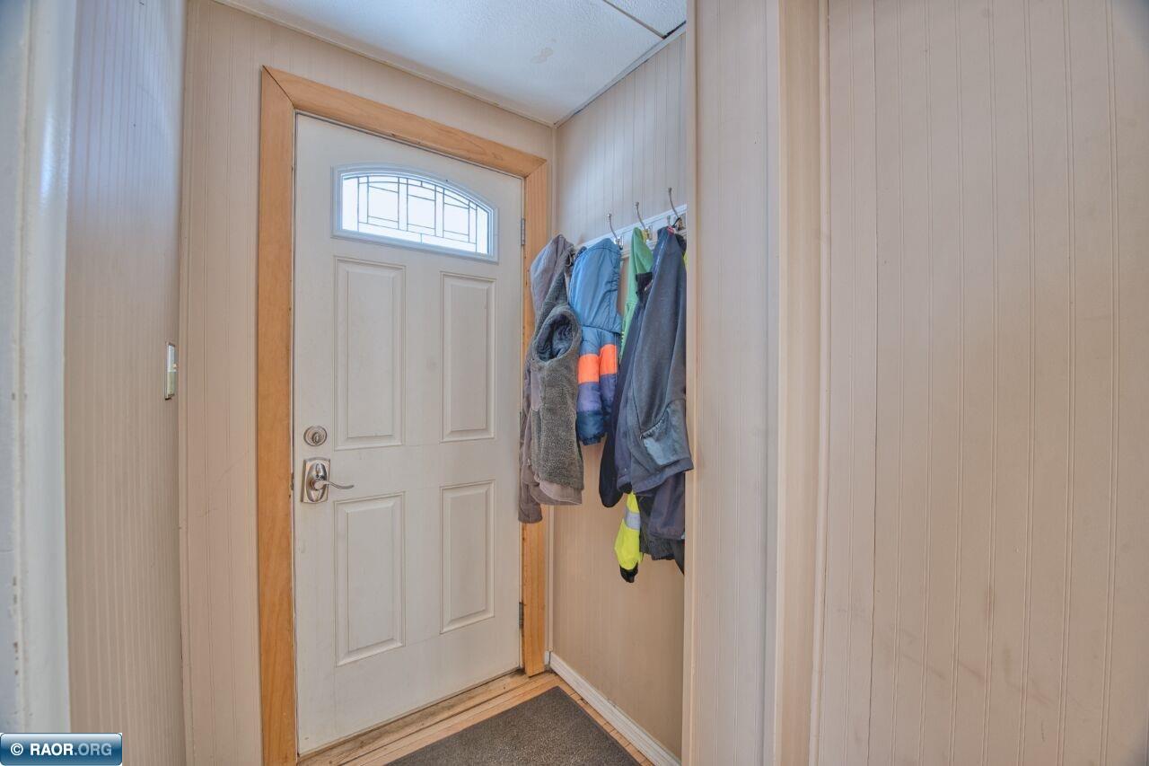 1522 13th Ave E, Hibbing, MN 55746 Listing Photo  13