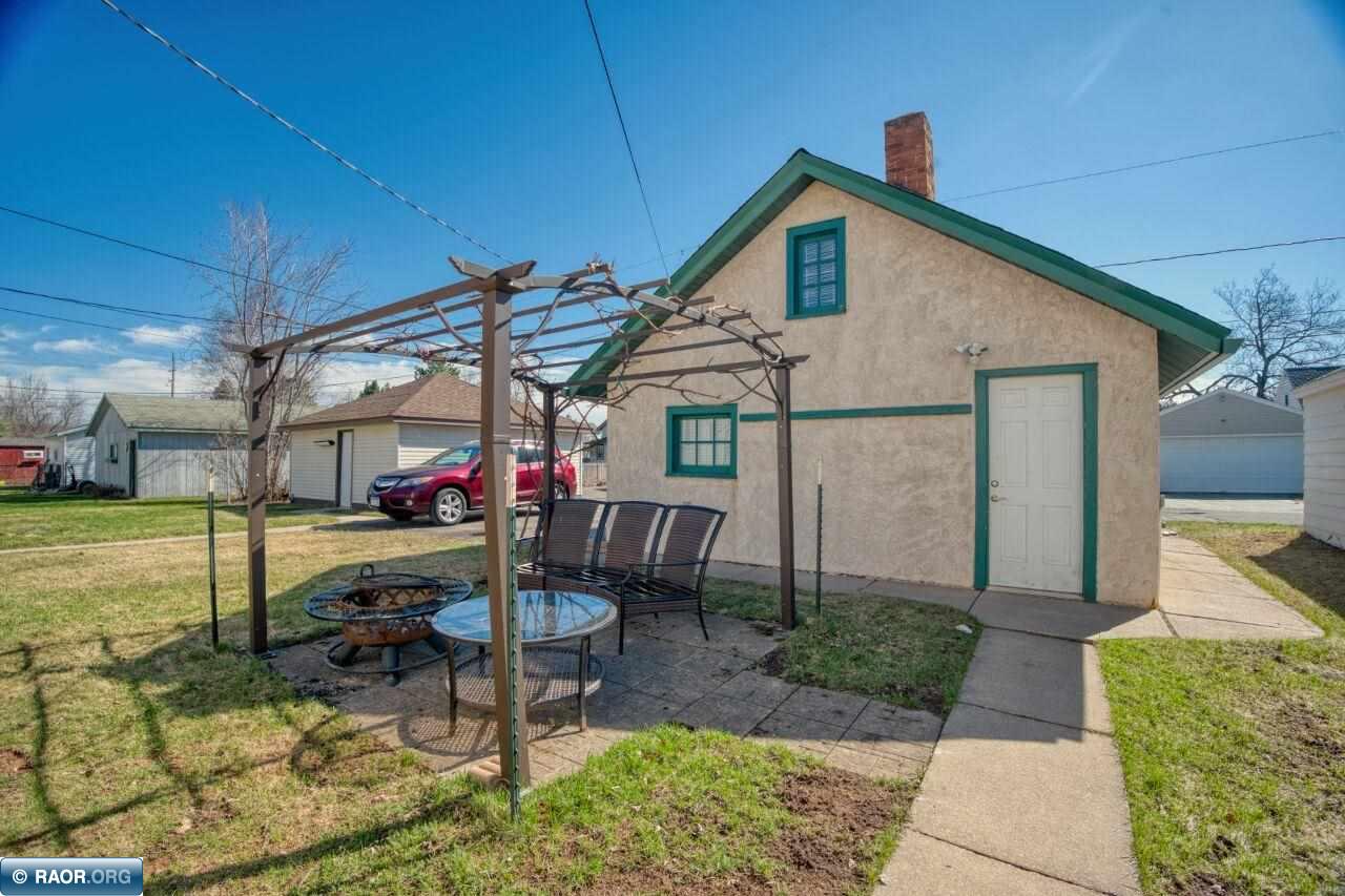 1522 13th Ave E, Hibbing, MN 55746 Listing Photo  31