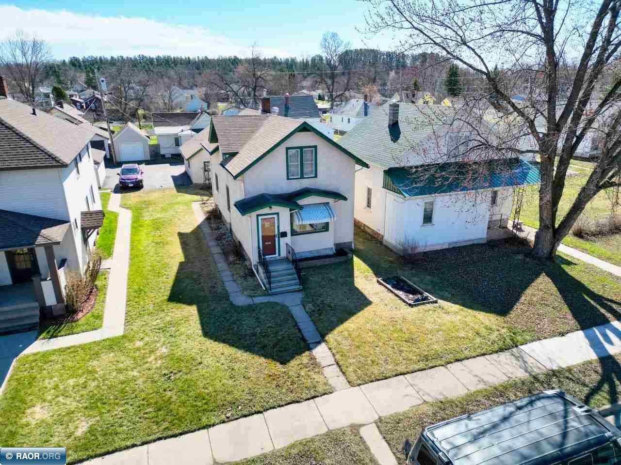 1522 13th Ave E, Hibbing, MN 55746 Listing Photo  32