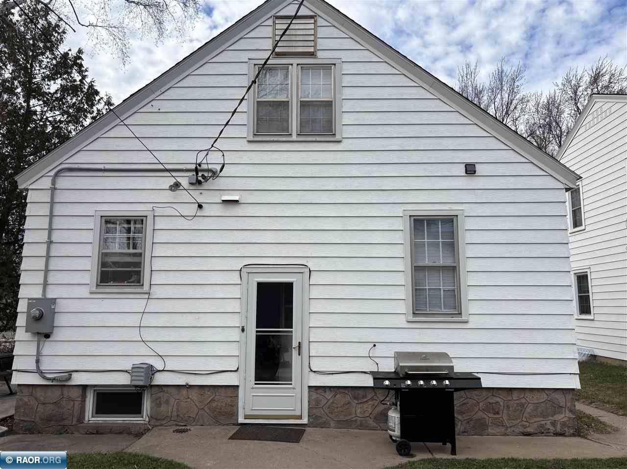 910 Minnesota Street, Hibbing, MN 55746 Listing Photo  4
