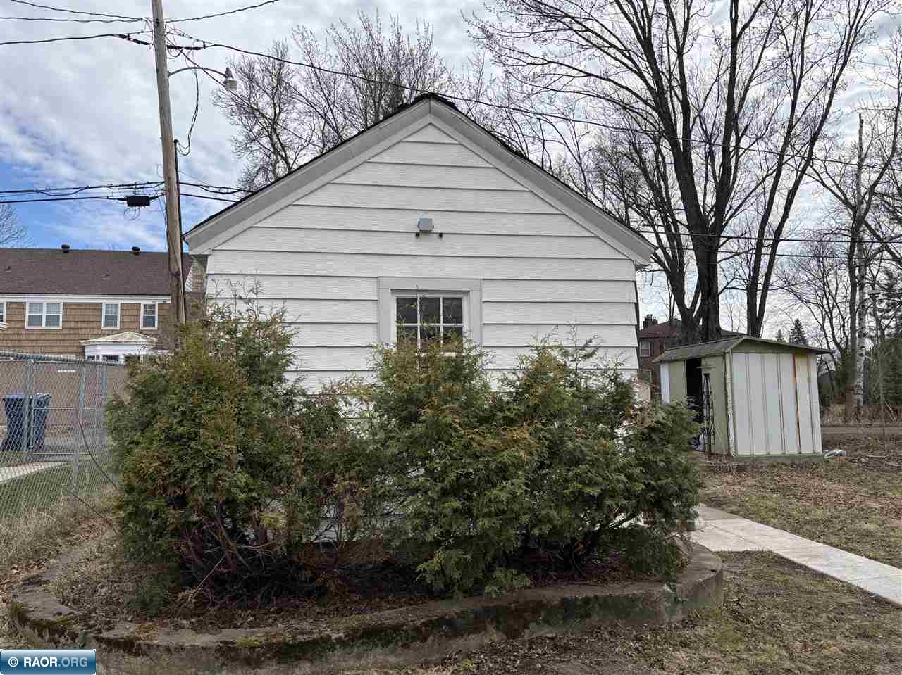 910 Minnesota Street, Hibbing, MN 55746 Listing Photo  6