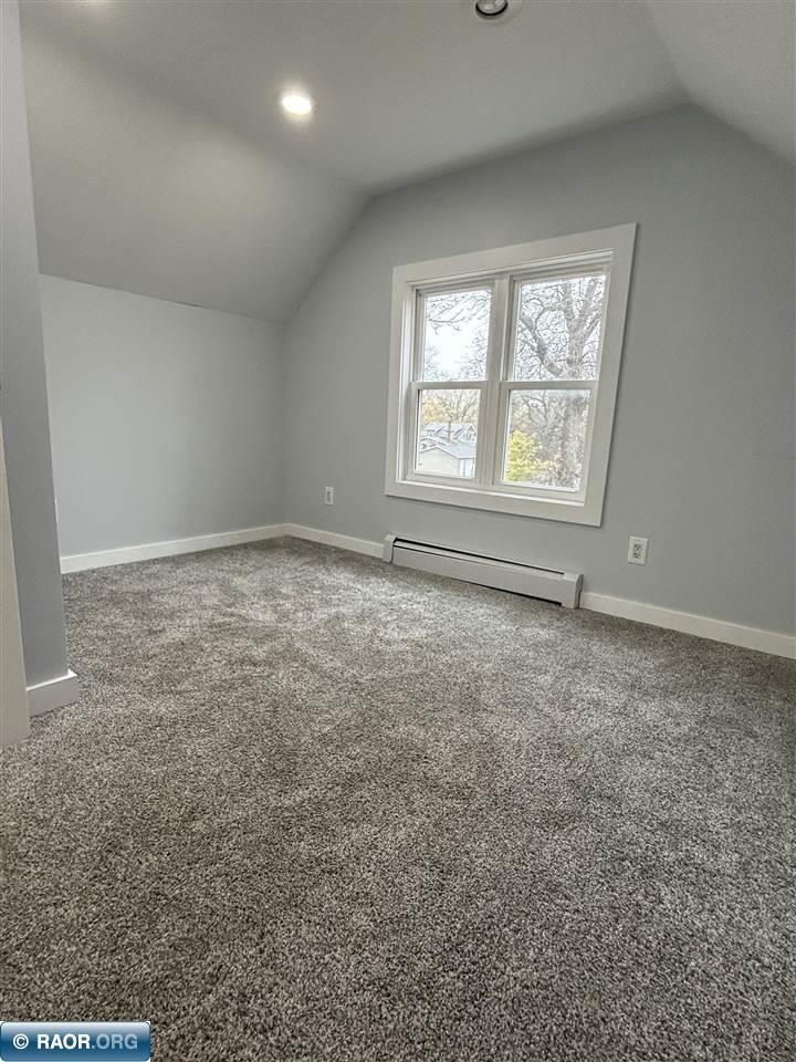 2605 E 4th Ave, Hibbing, MN 55746 Listing Photo  17