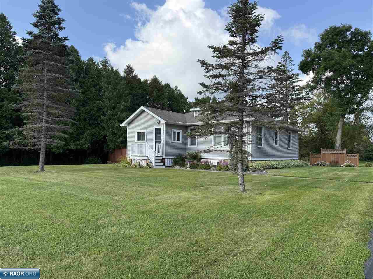4777 1st Avenue, Hibbing, MN 55746 Listing Photo  2