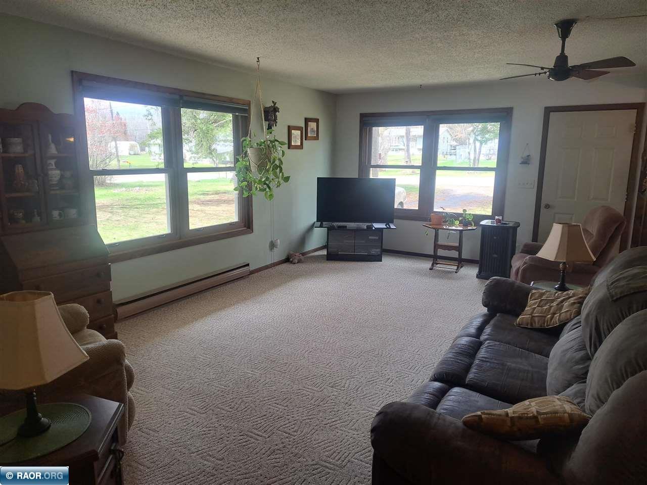 4210 19th Ave E, Hibbing, MN 55746 Listing Photo  7
