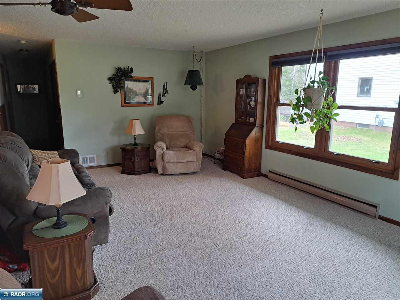 4210 19th Ave E, Hibbing, MN 55746 Listing Photo  8