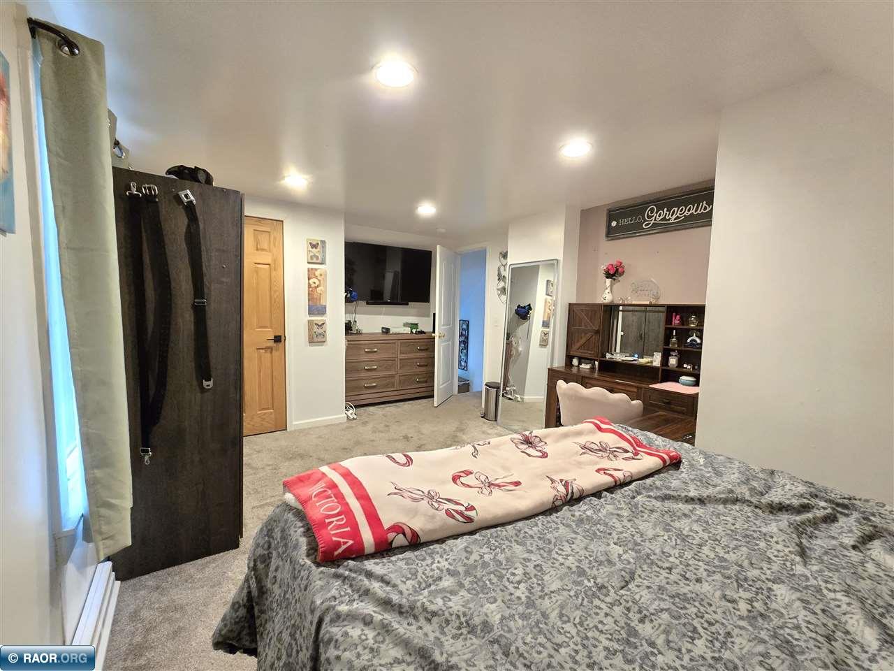 3006 4th Ave W, Hibbing, MN 55746 Listing Photo  16