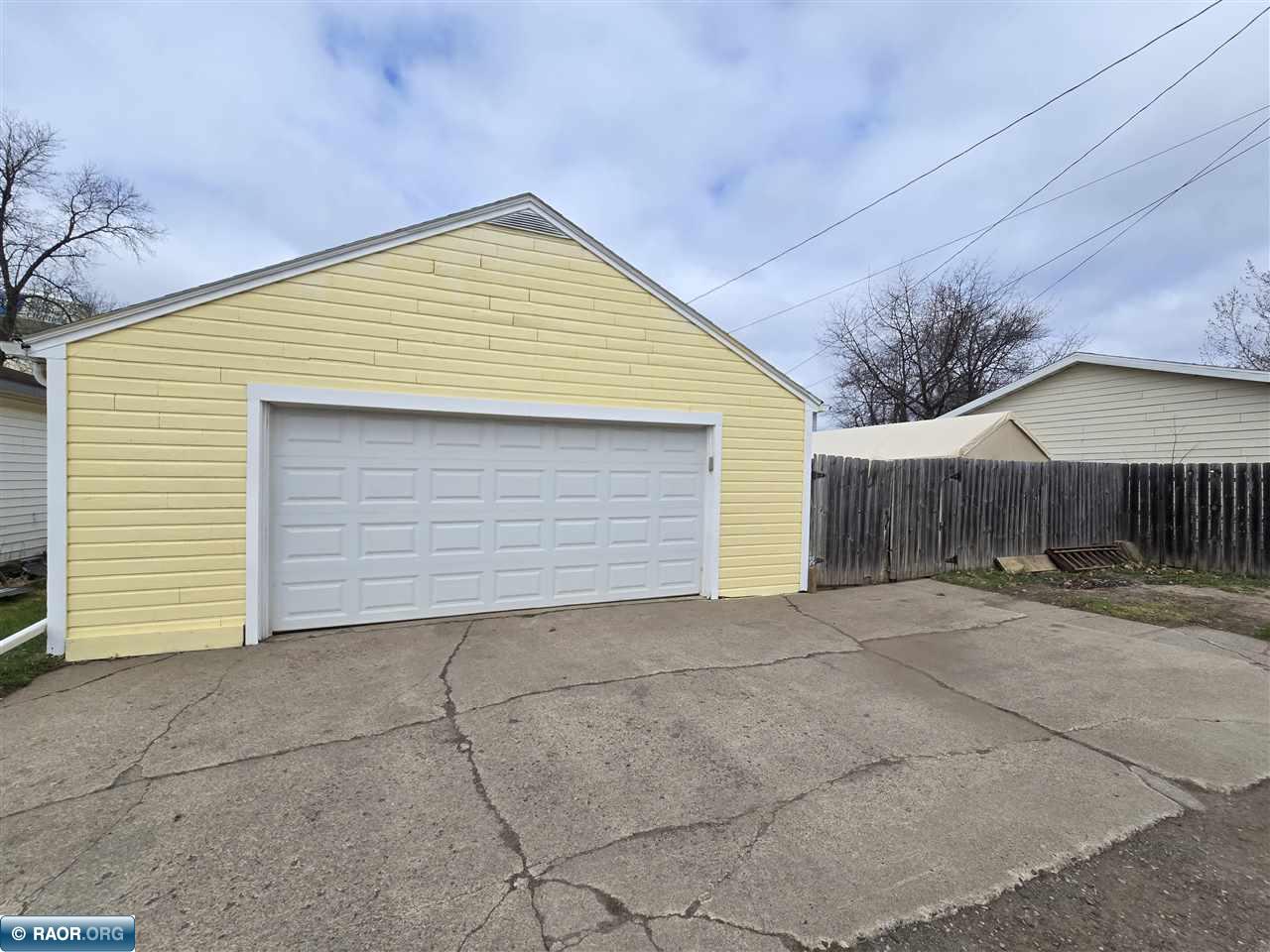 3006 4th Ave W, Hibbing, MN 55746 Listing Photo  23