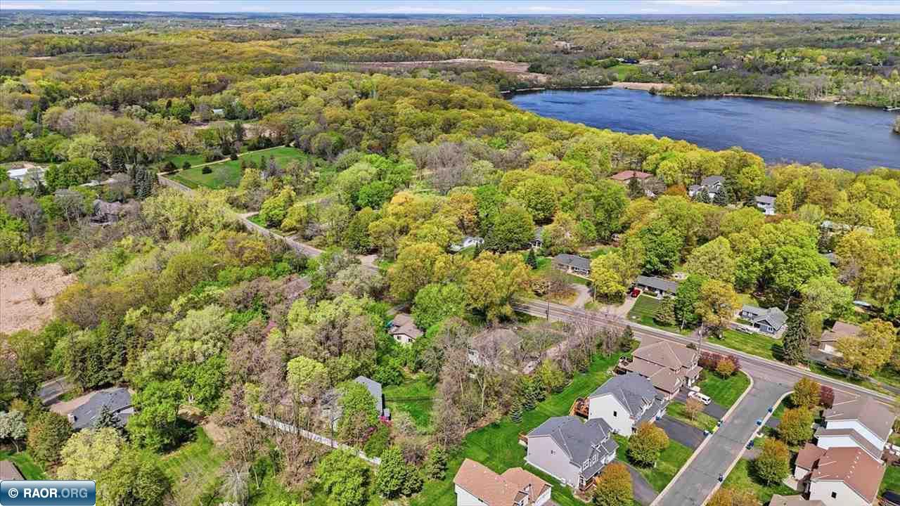 2232 Westedge Blvd, Mound, MN 55364-9488 Listing Photo  6
