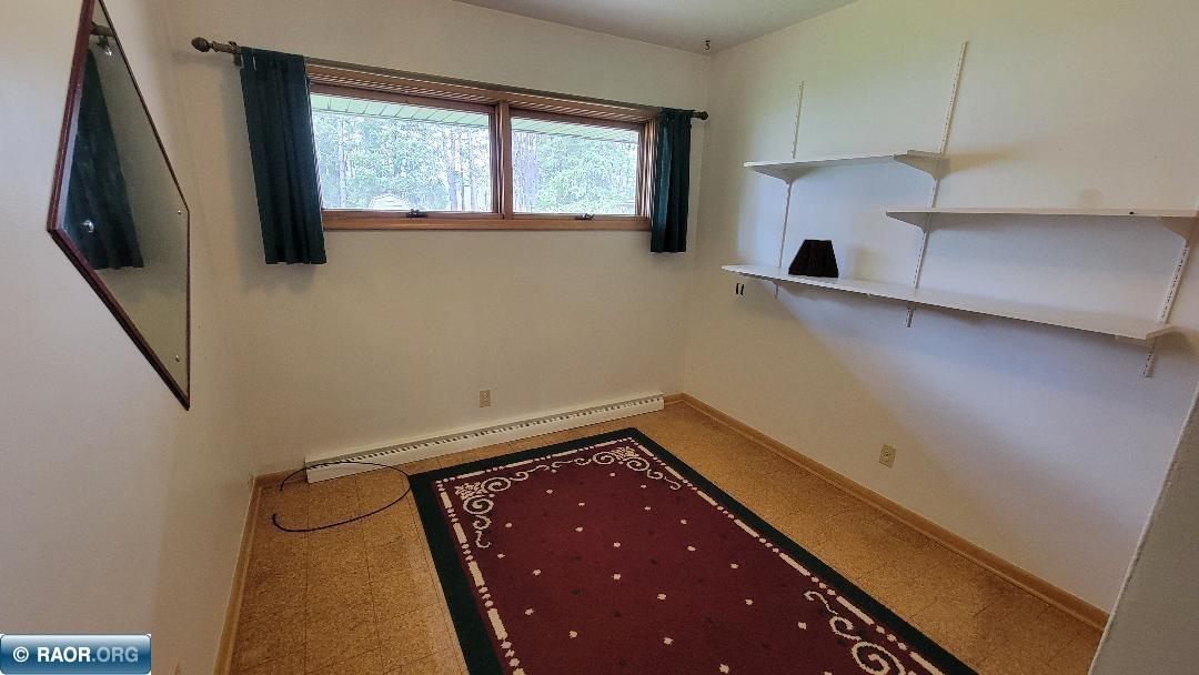 523 E 38th Street, Hibbing, MN 55746 Listing Photo  9