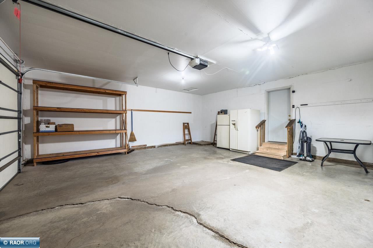 2506 E 21st Ave, Hibbing, MN 55746 Listing Photo  24