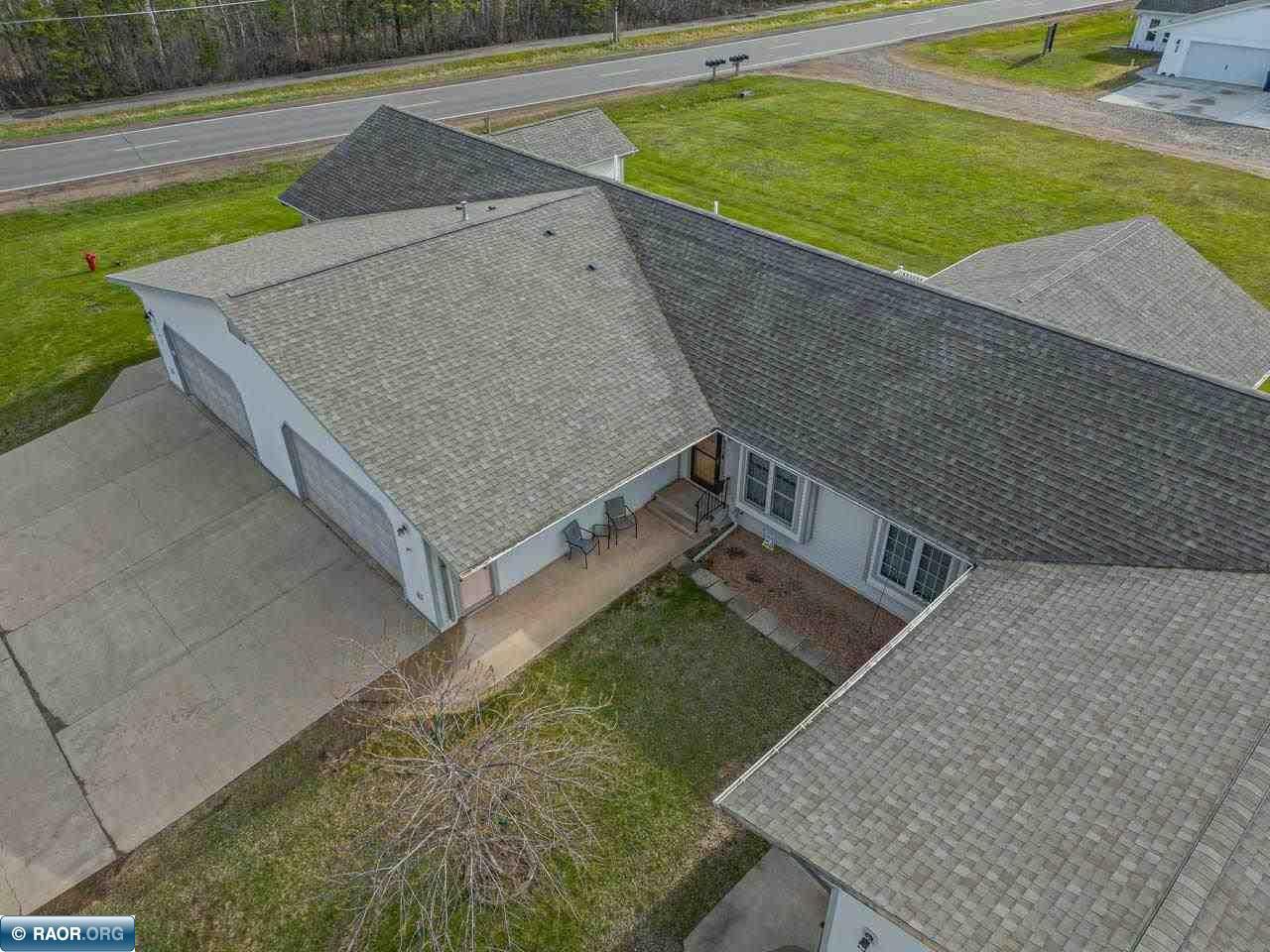 2506 E 21st Ave, Hibbing, MN 55746 Listing Photo  30